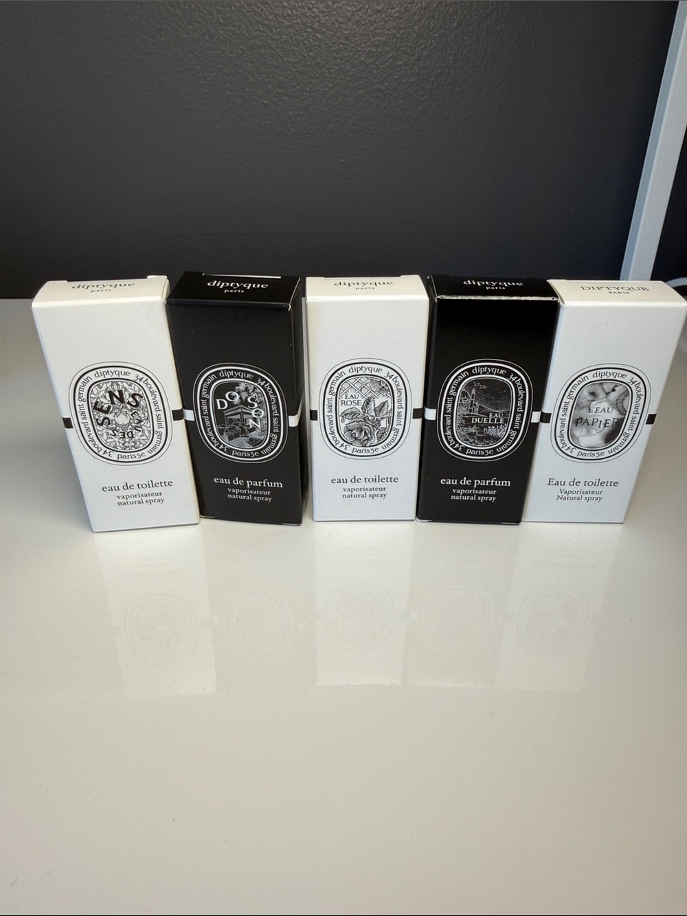 diptyque Mini Fragrance Set of five Samples, new